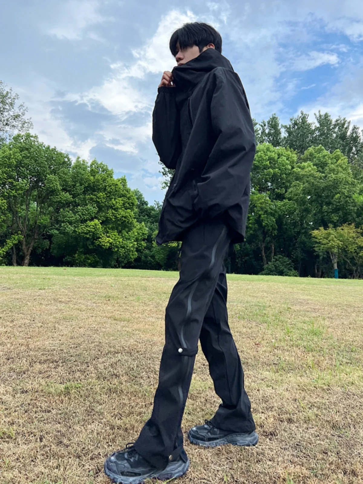 

Outdoor Men's Zipper Cargo Pants Spring Summer American High Street Vibe Youthful Energy Style Waterproof Hiking Trousers