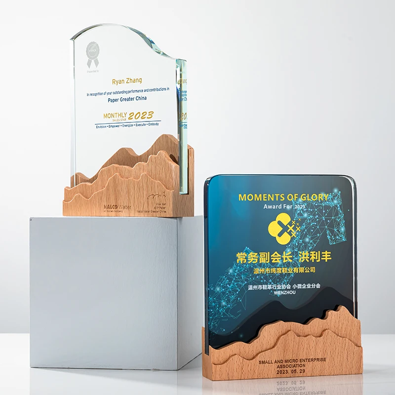 LvshenGift Personalized Crystal Glass Award with Wood stand Unique Gifts Gift for Manager Staff Plaque Doctor Medical College