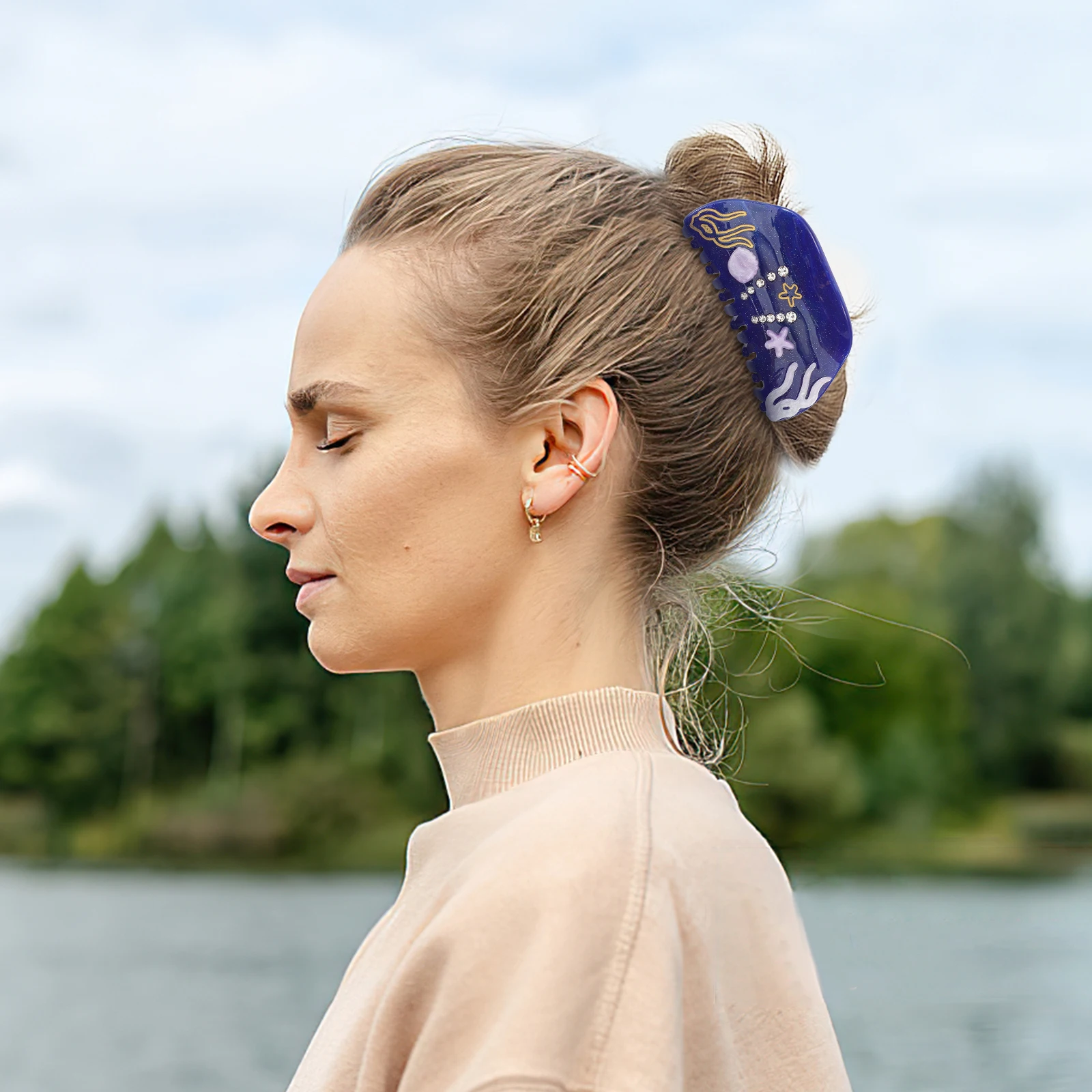 

Acrylic Large Claw Clip for Women Resistant to Deformation Comfortable and Easy to Use for Various Hairstyles Hair Claw Clip