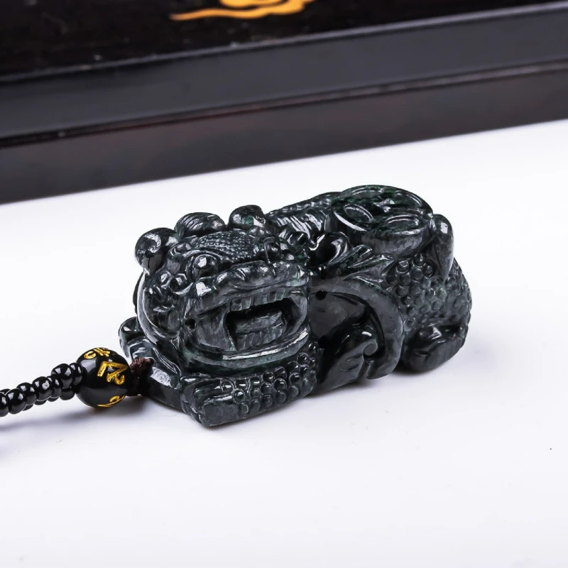 

Natural Jade Black Jade Pixiu Pendant for Men and Women's Jadeite Necklace Fashionable Personality Lucky Holiday Party Gift