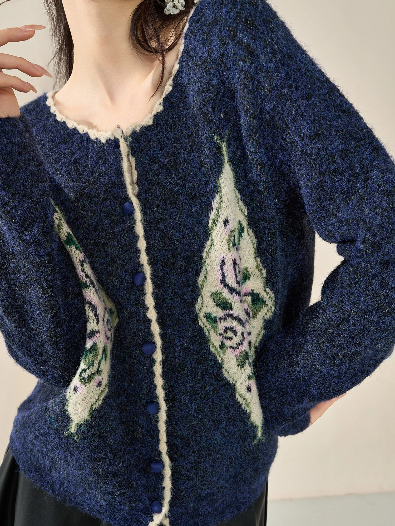 

Flowing Era Vintage Geometric Pattern Color Blo Lace Knitted Open Cardigan Women's Beautiful Base irt Soft Polyester Fiber