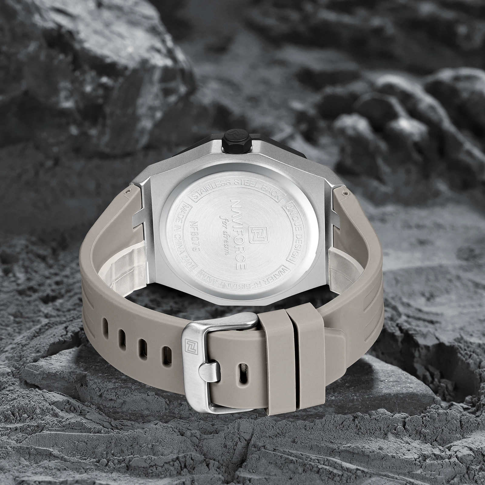 Naviforce 8079 แฟชั่นใหม่สบายๆชายชายวันที่นาฬิกาควอตซ์ซิลิโคนนาฬิกาข้อมือธุรกิจ relojes para hombres