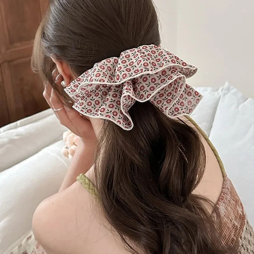 

Scrunchie Large Size Soft Floral Print Gentle Elegant Hair Tie for Daily Ponytail Bun Home Party High Quality