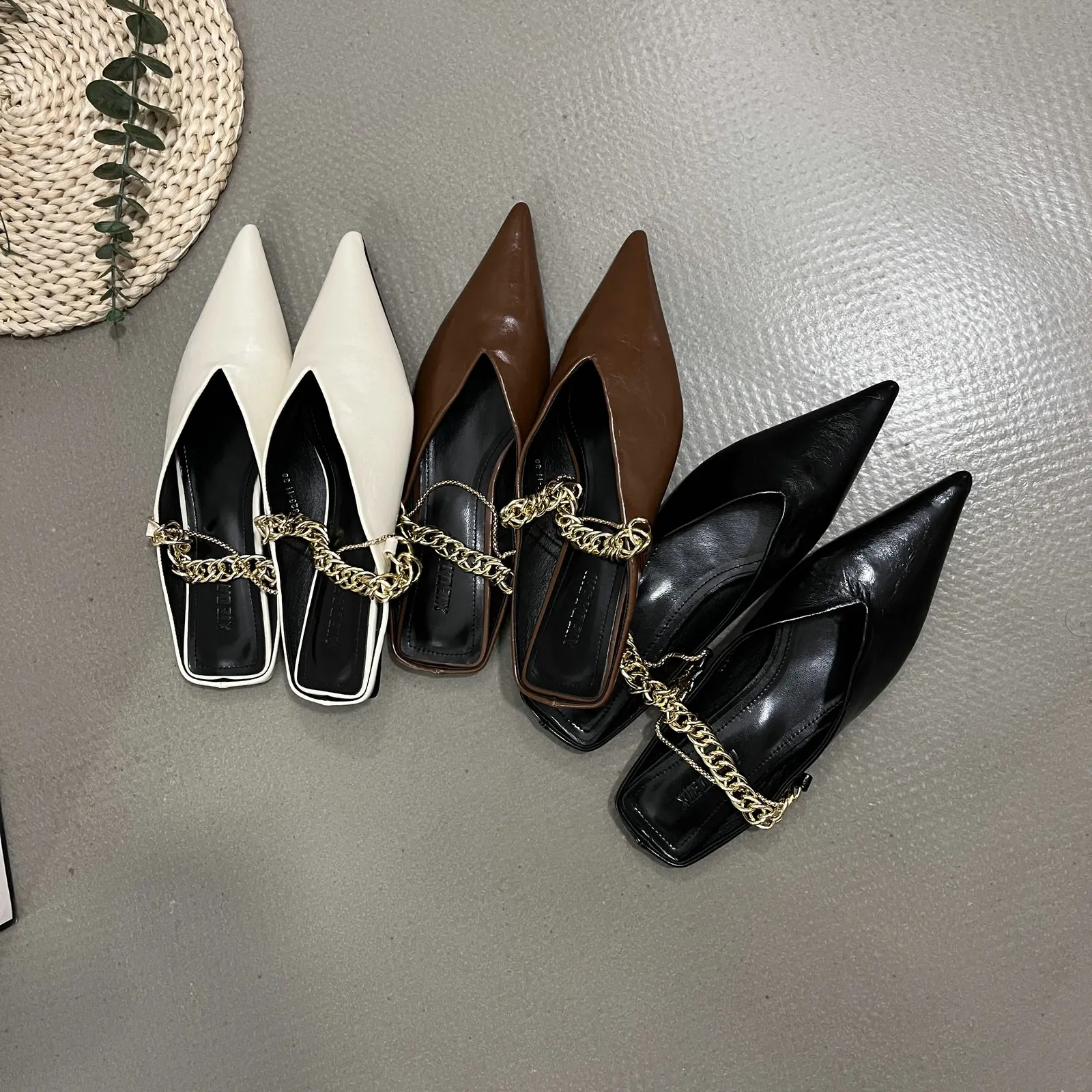 

Apricot Beige Black Brown Knotted Chain Strap Summer Casual Flats Slingback Pointed Toe Chic Slipper Luxury Women's Shoes