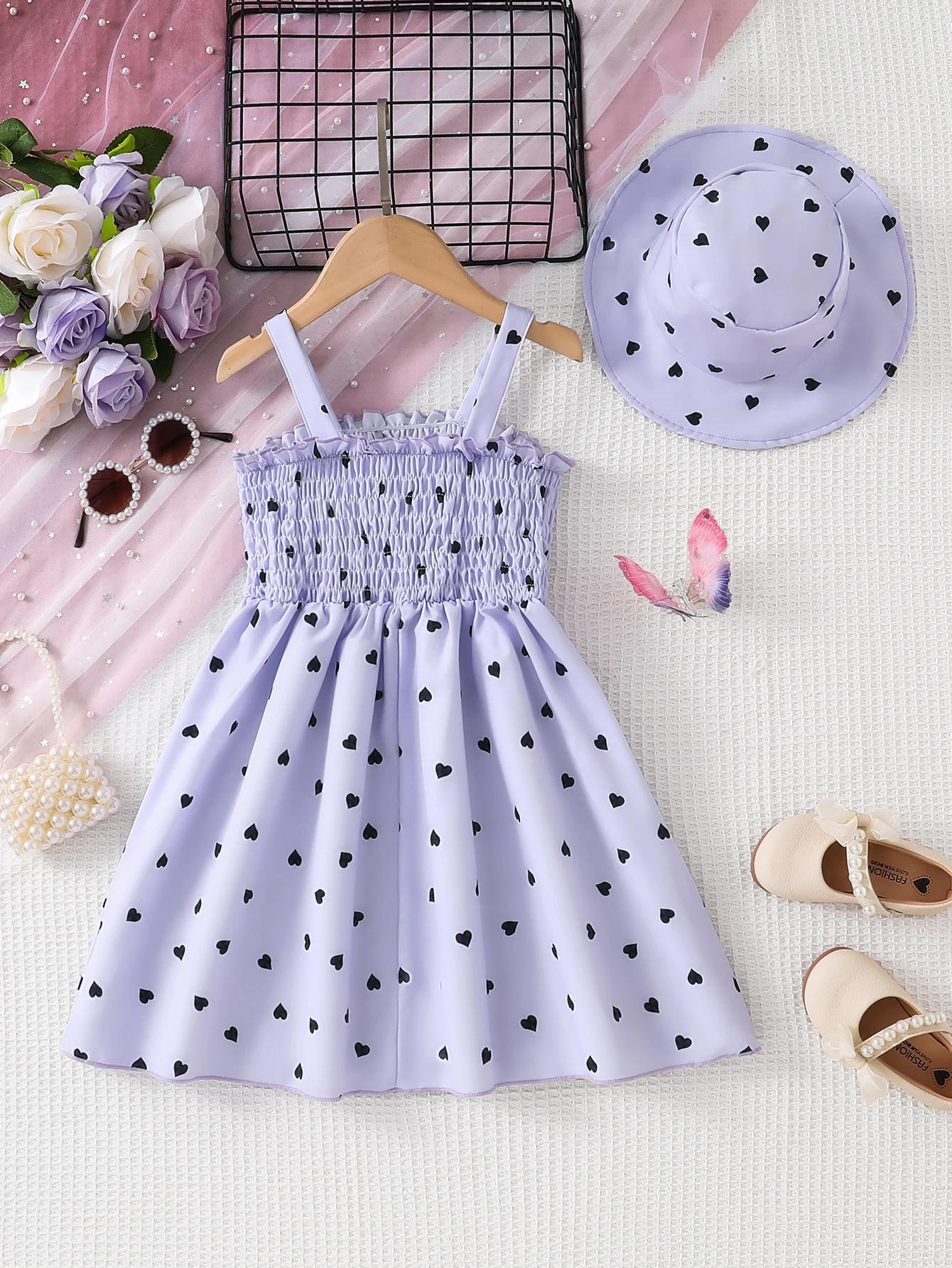 2-Piece Set for Girls, Summer Thin Dress Outfit, Children's Comfortable and Simple Sleeveless Dress + Matching Hat Set, Cute and Ladylike Style with Heart Print, Elastic Waist Versatile Set, Youthful and Sweet Vacation Style Two-Piece Outfit for Girls Aged 4-5-6-7-8 Years, Suitable for Outdoor, Casual, Gatherings, Parties, Holiday Gifts