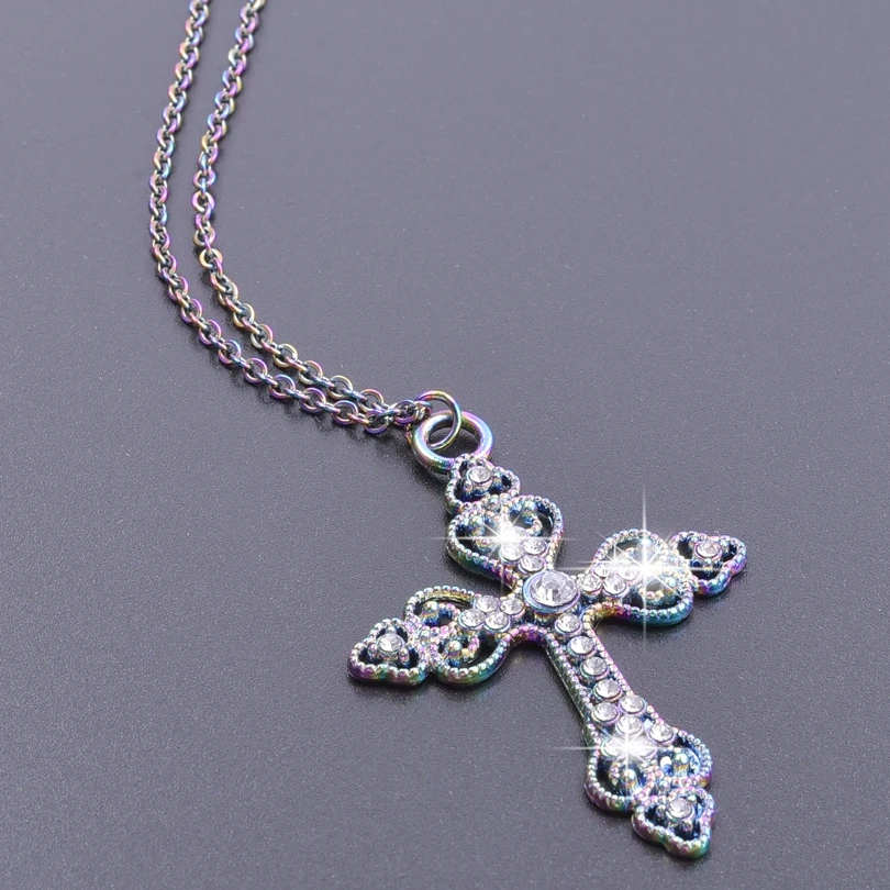 

One Piece Cross With Rhinestone Men Collar Fashion Goth Charms Necklace for Women Alloy Pendant Steel Chains Unisex Jewelry cruz