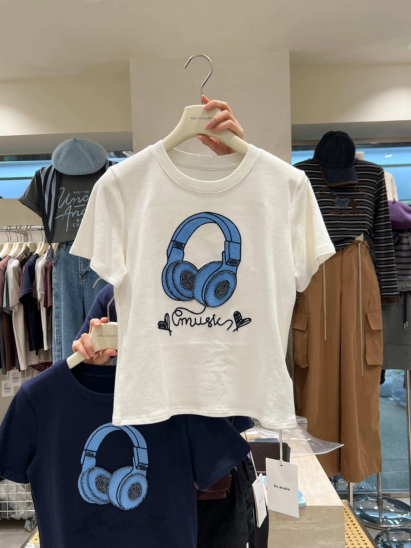 Brushed Short Sleeves T-shirt Thick Style Autumn Winter Beaded Earphone Pattern Slim Fit Flattering Hot Girl Short Top Tshirts