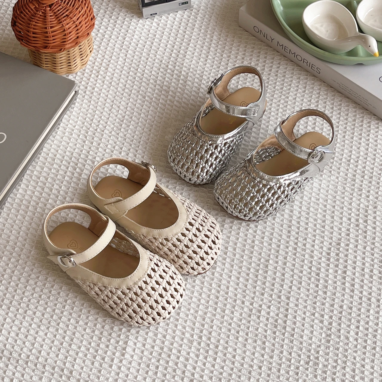 Toddler Girls Ankle Strap Sandals 2026 New Summer Kids Braided Sandals Non-slip Simple Trendy Girls School Party Dress Up Age3-5