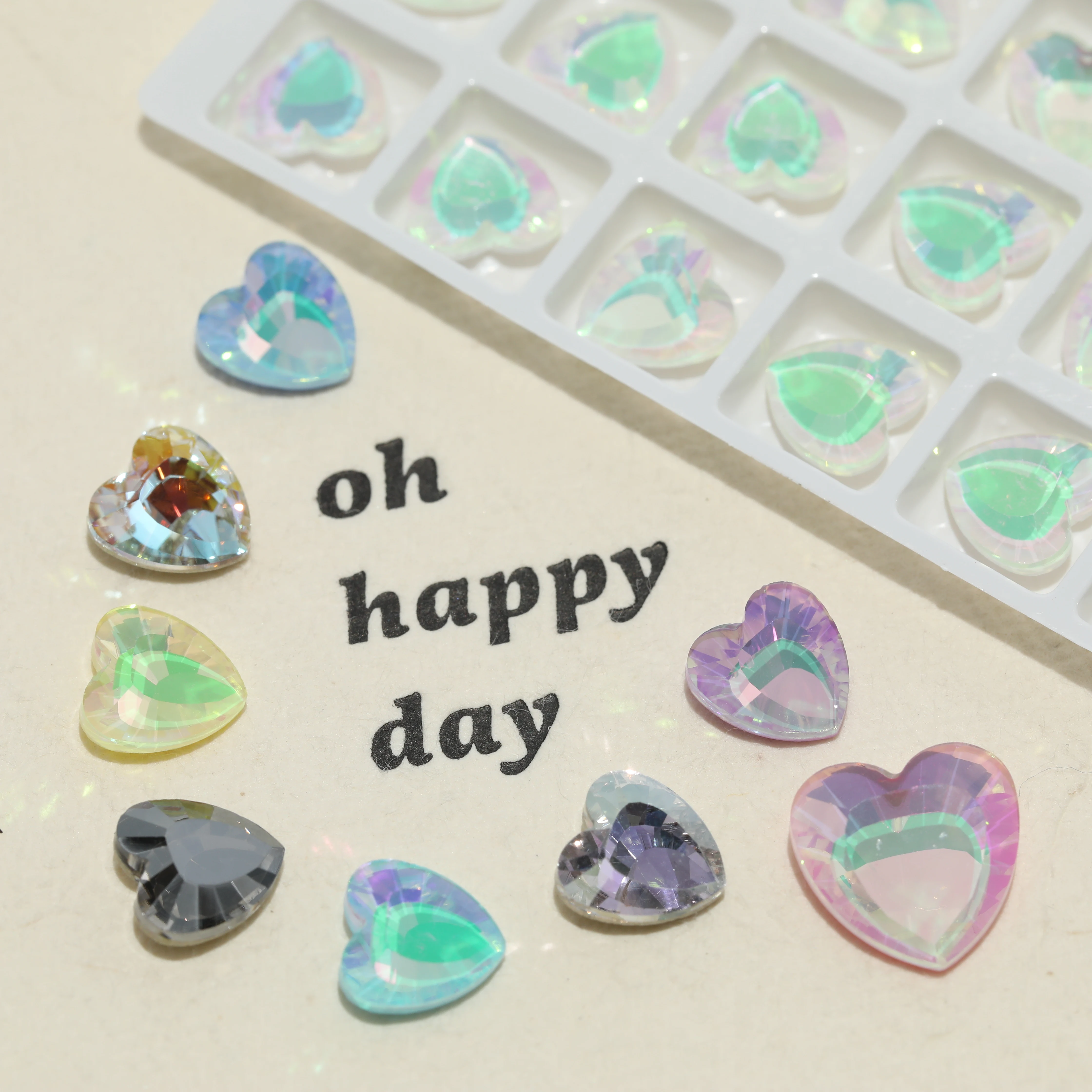 GRST Premium DV4059 Herzförmige Fancy Stones Glänzende Kristalle Dream Mirror Serie Strasssteine DIY-Zubehör für Nagelkunst und Hochzeitskleider – Detail 3