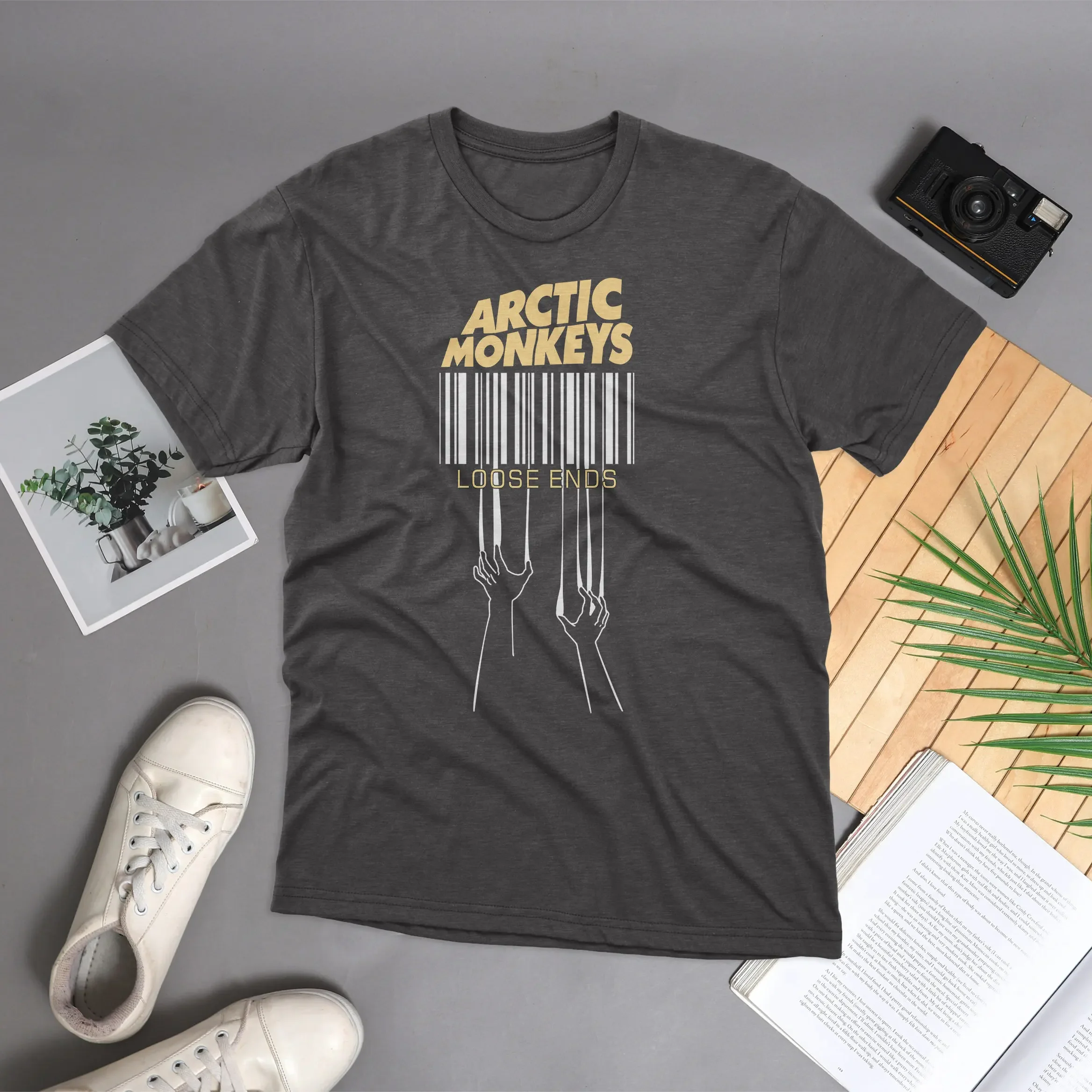 Best Seller Arctic Monkeys Tshirt - Arctic Monkeys Loose Ends Album Shirt - Arctic Monkeys Graphic Arts Shirt - Unisex Tshirt