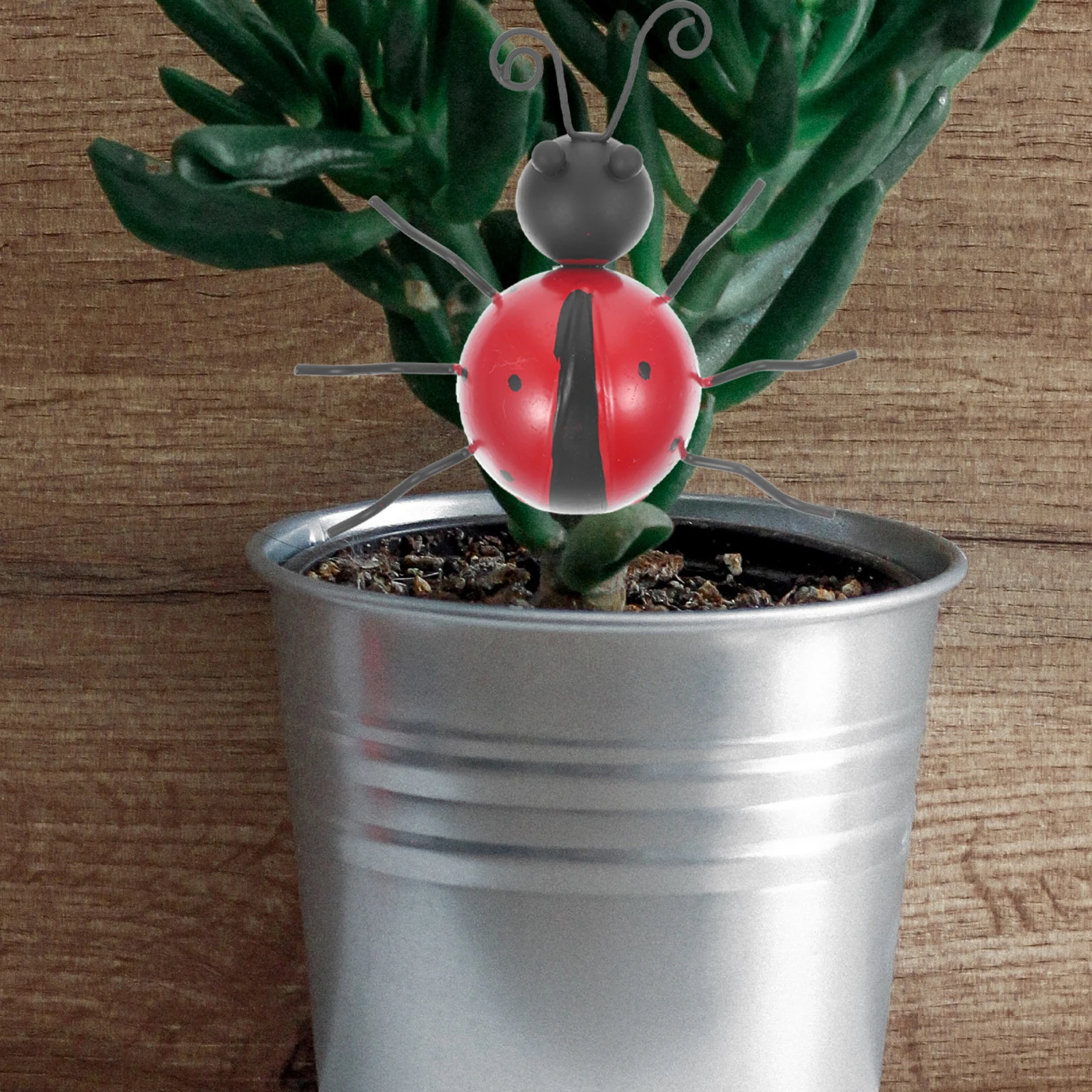 4 قطعة ديكور الخنفساء الحديد رائعة واقعية النمذجة مشرق اللون دائم حديقة ساحة زخرفة ديكور المنزل المشهد