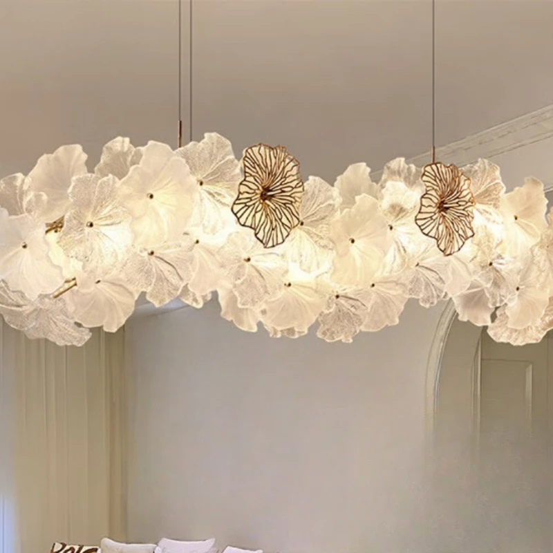 Restaurant chandelier 2026 new French light luxury bar dining room light advanced petal shape chandelier Zhongshan lamps