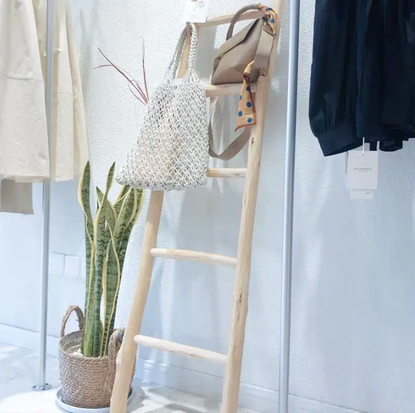 

Pure natural solid wood ladder decorative solid wood staircase Nordic homestay ornament store studio display shooting decorative