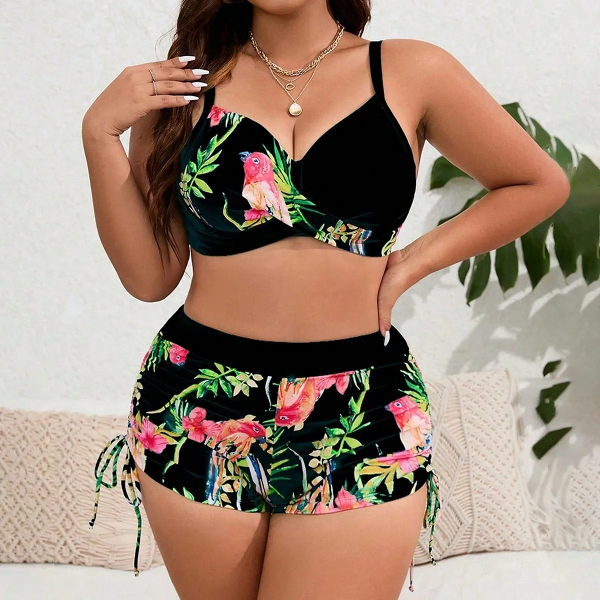 2026 New Plus Size 2 Piece Tankini Swimsuit, Tropical Parrot Print Top & Shorts Tummy Control Bathing Suit for Curvy Women