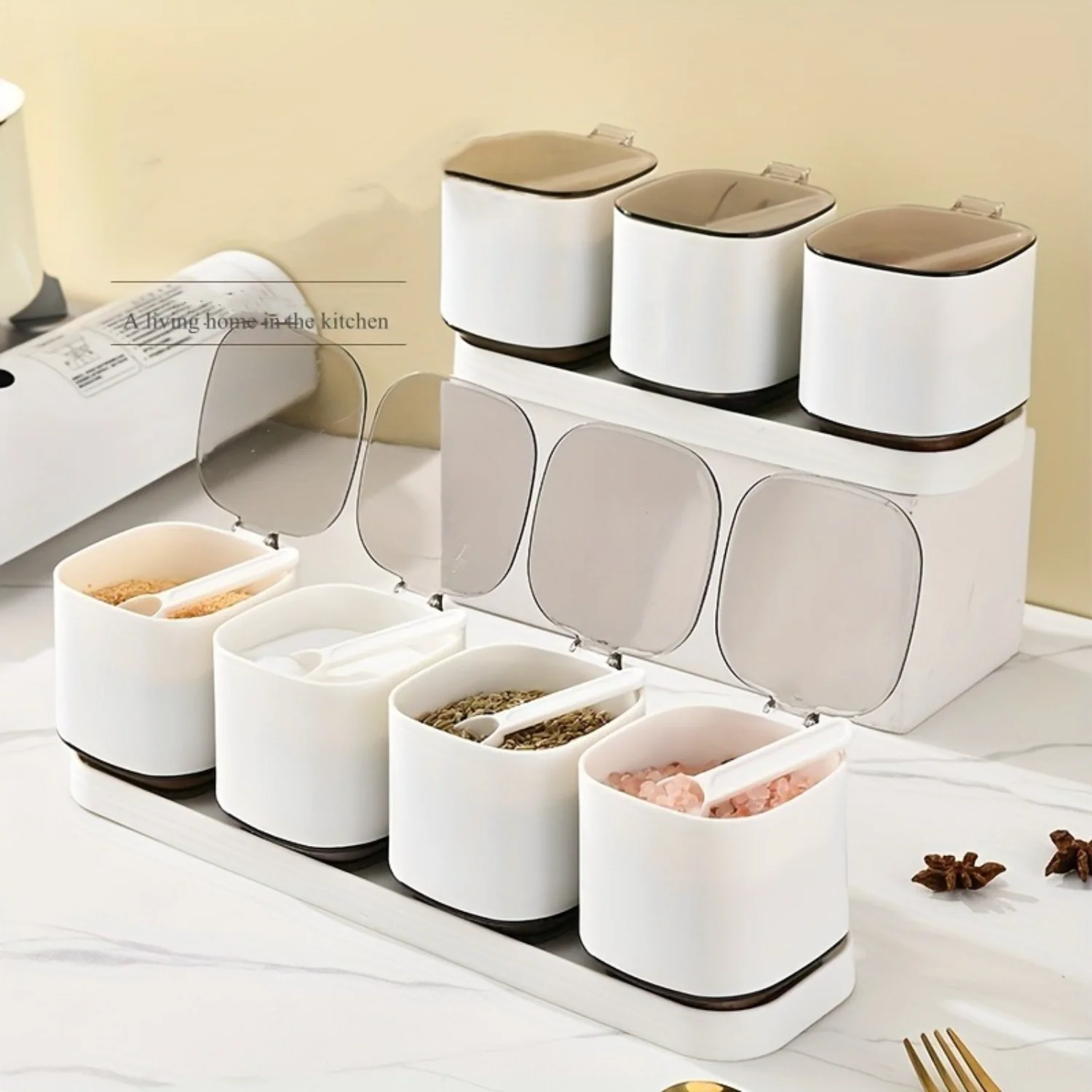 

Seasoning Pot Set with Lid, Creative Monosodium Glutamate Pot, Salt & Pepper Jar, Seasoning Containers, Food Box with Spoon, Kit
