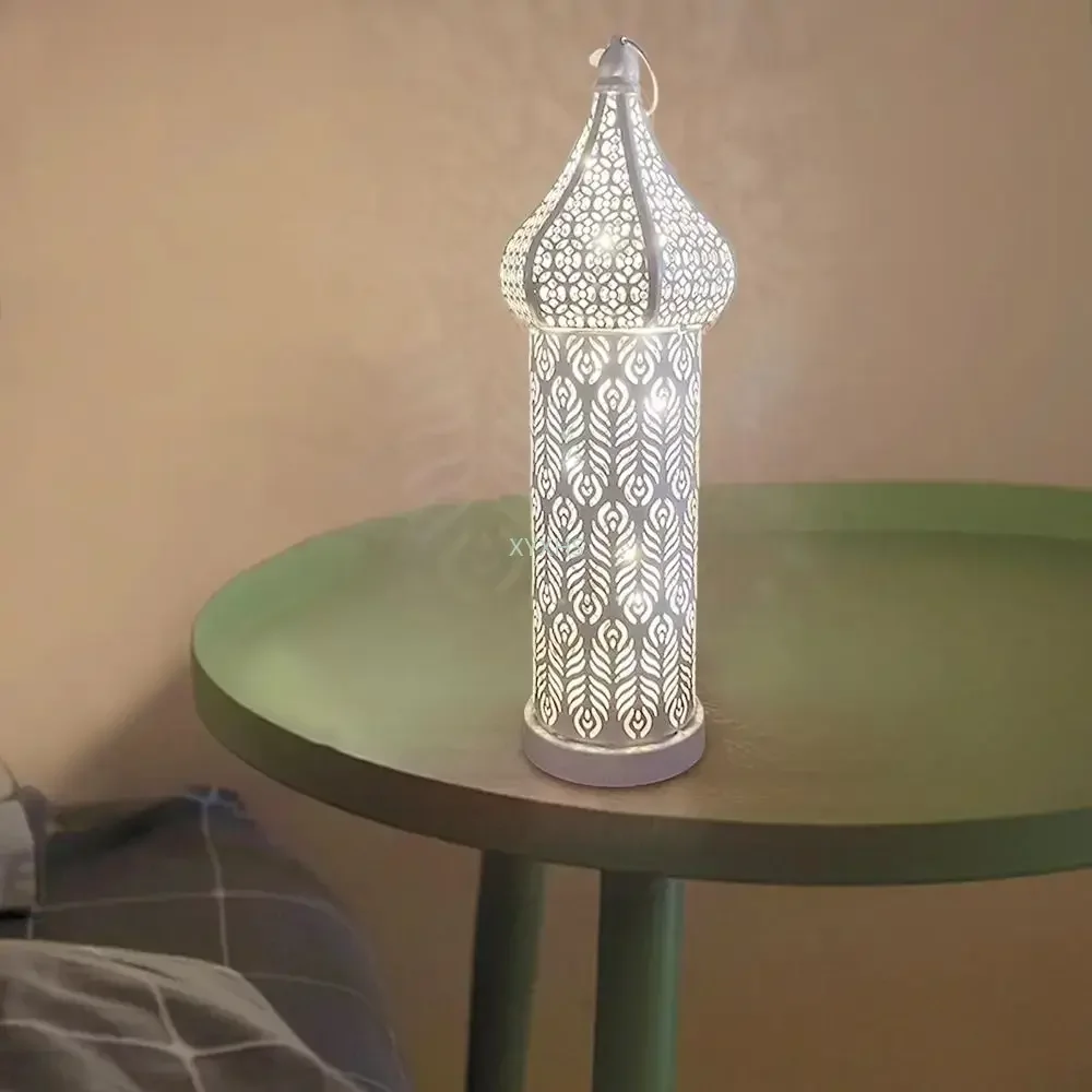 Lanterna Marocchina in Ferro Battuto per Decorazione Casa, Luce Notturna a Batteria, Luce LED per Ramadan, Lanterna Vintage per Moschea