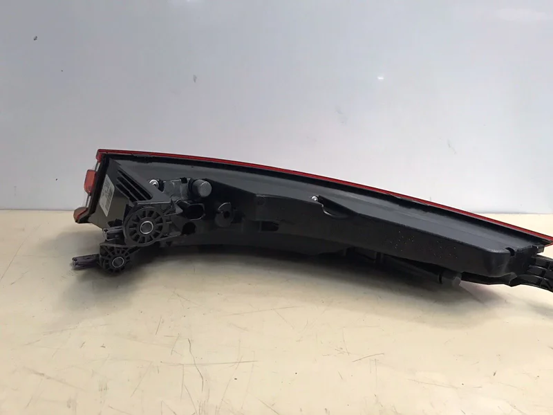 Red 2017+ 971 LED Rear Through Taillight Upgrade for Porsche Panamera 970 2010-2016 Tail Lamp 971945091B 971945092B 973945207D