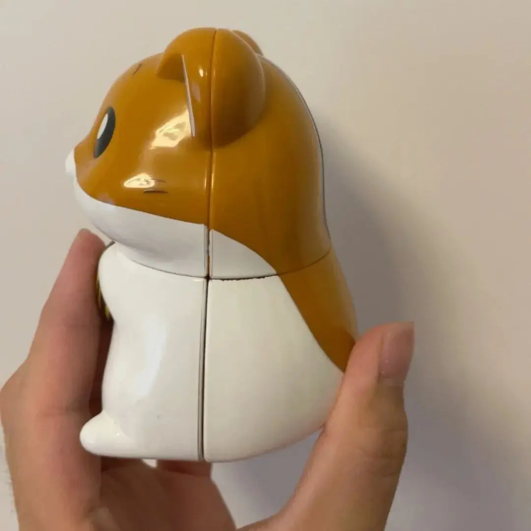 Hamster 2x2 Cube Cartoon 2x2x2 Cube Thinking Training Toy Cosmic Guard 2x2 Cartoon Magic Cube Christmas Gift for Kids