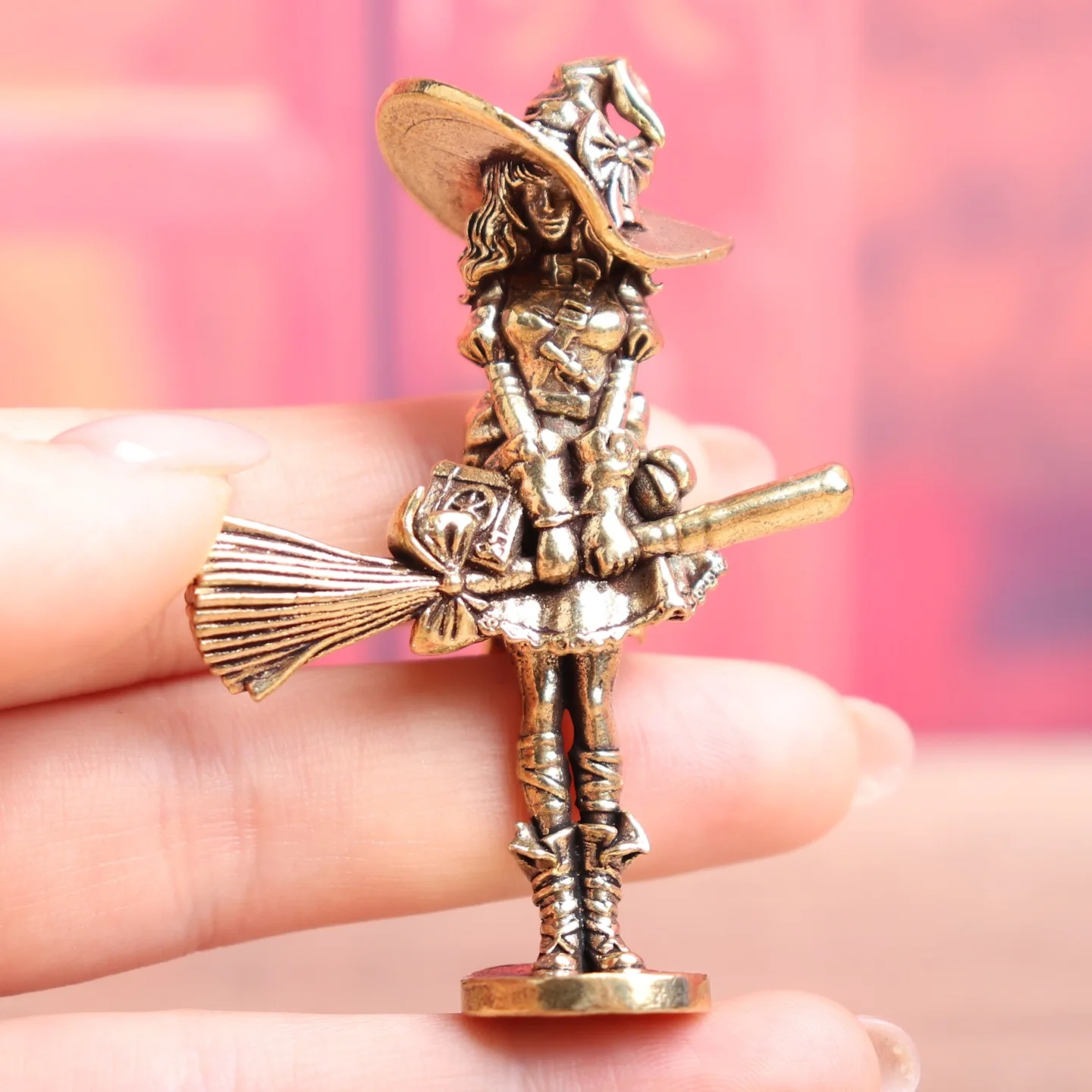 Figura Decorativa para el Hogar, Escoba Loli, Escoba de Bruja, Princesa, Retro, Decoración de Escritorio, Artefactos y Adornos