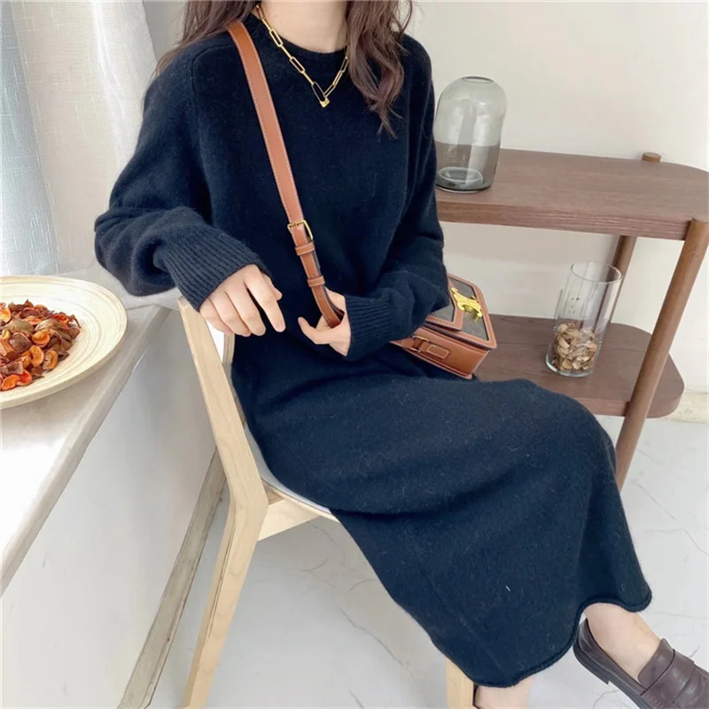 Autumn and winter European cashmere dress women\'s medium length loose and thick knit sweater dress over the knee with sweater