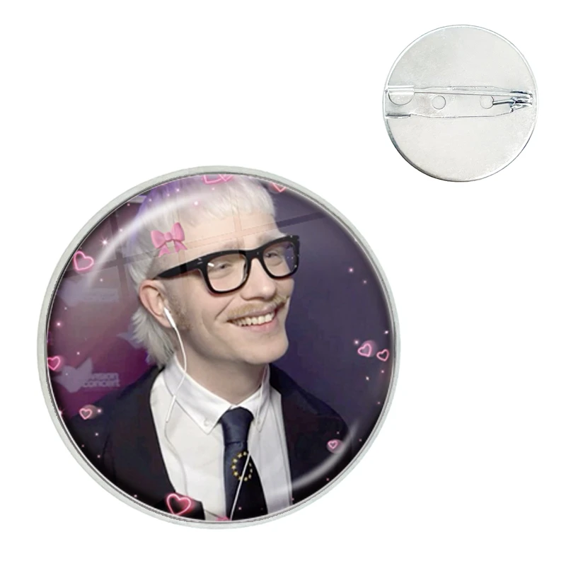 Hot Singer Joost Klein Button Pin Creative I Love My Boyfriend Joost Klein Meme Glass Brooch Badge Backpack Decor Fans Collect