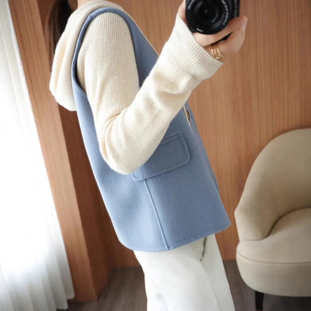 

Women's V Neck Double-Sided Woolen Vest 100% Wool Sleeveless Elegant Jacket Slim Fit Versatile Autumn Winter Design