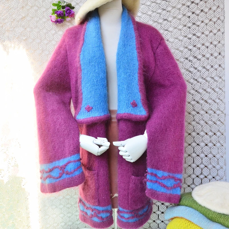 

Formal: Elegant mid-length, color-blocked, v-neck, embroidered, flared-sleeve, chic mohair, Korean-style, loose, flared-sleeve c