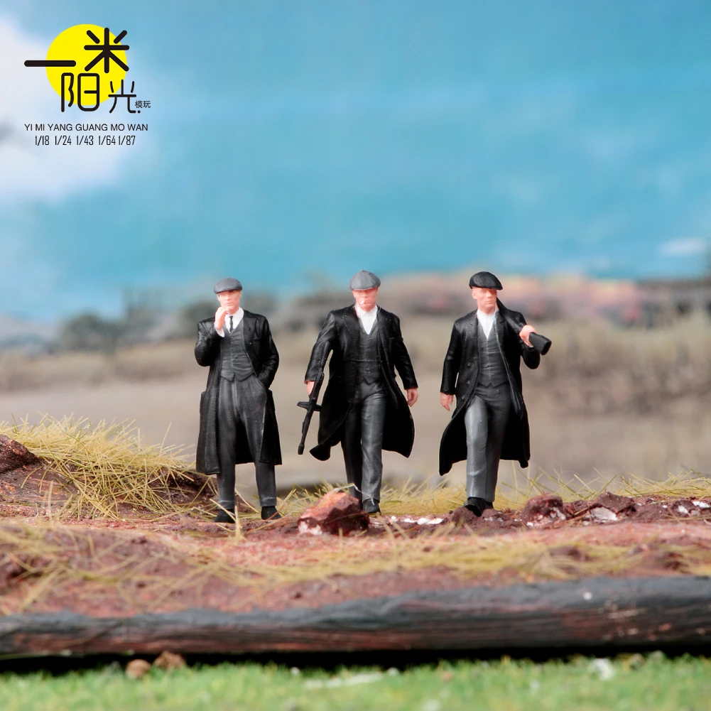 Miniatura 1/18 1/24 1/43 1/64 1/87 homem gangster usando chapéu de bico de pato segurando arma pintada figura modelo brinquedos mini adereços de cena