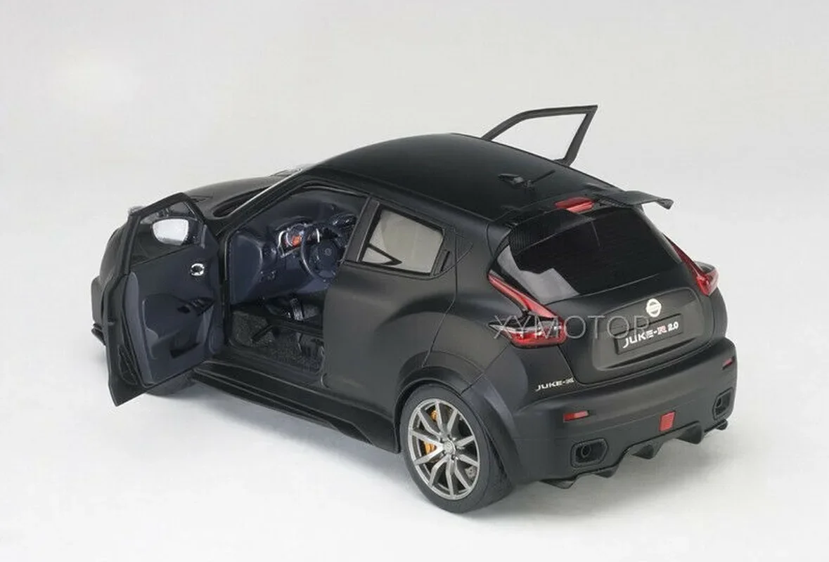 1/18 AUTOart For NISSAN JUKE R 2.0 Diecast Car Model Gift Collection Ornament Display Black/Red/White Metal,Plastic,Rubber