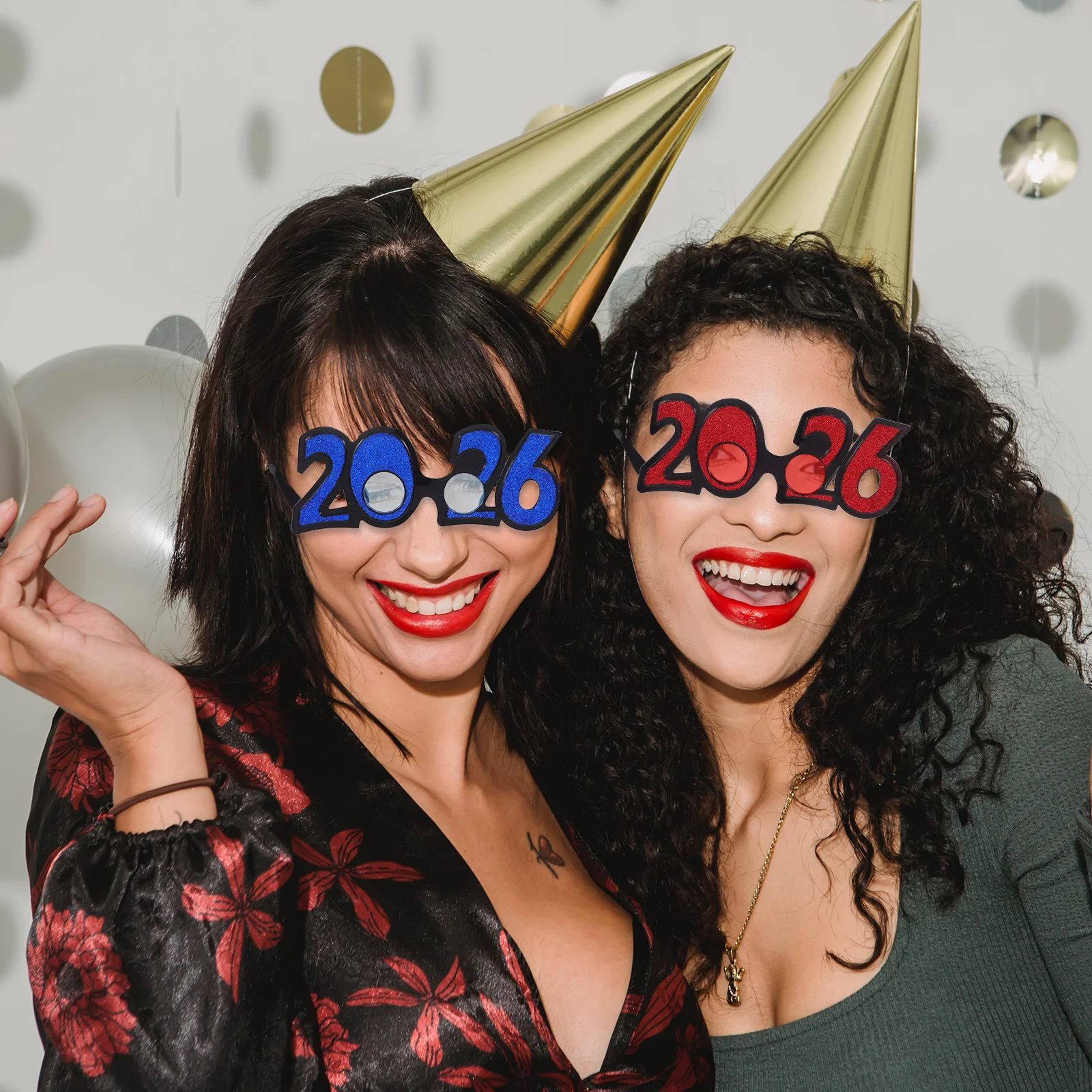 

4pcs Party Favor Glasses 2026 Number Design High Transparency Lens For New Year Eve Celebration Novelty Sunglasses Photo Booth