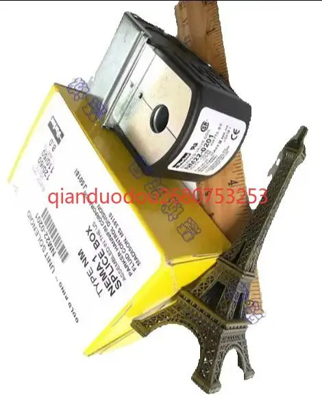 

Trane air conditioning up and down load reduction solenoid valve coil C0L04723 NM22-0201 COL04723