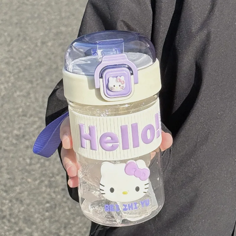 كوب ماء هالو كيتي اللطيف من القش للفتيات، كوب عالي الجمال جديد سهل الاستخدام، كوب بلاستك للطلاب مضاد للسقوط، رياضي محمول