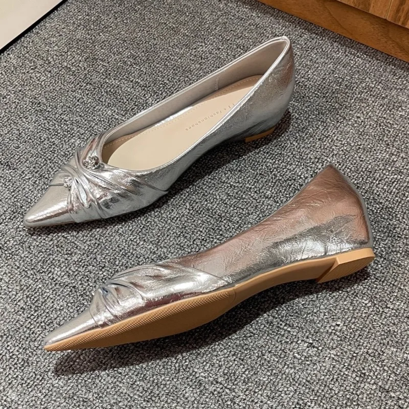 French Inside High and Low Top Shoes Women's New Pointed Toe Shallow Mouth Temperament Single Shoes view 6