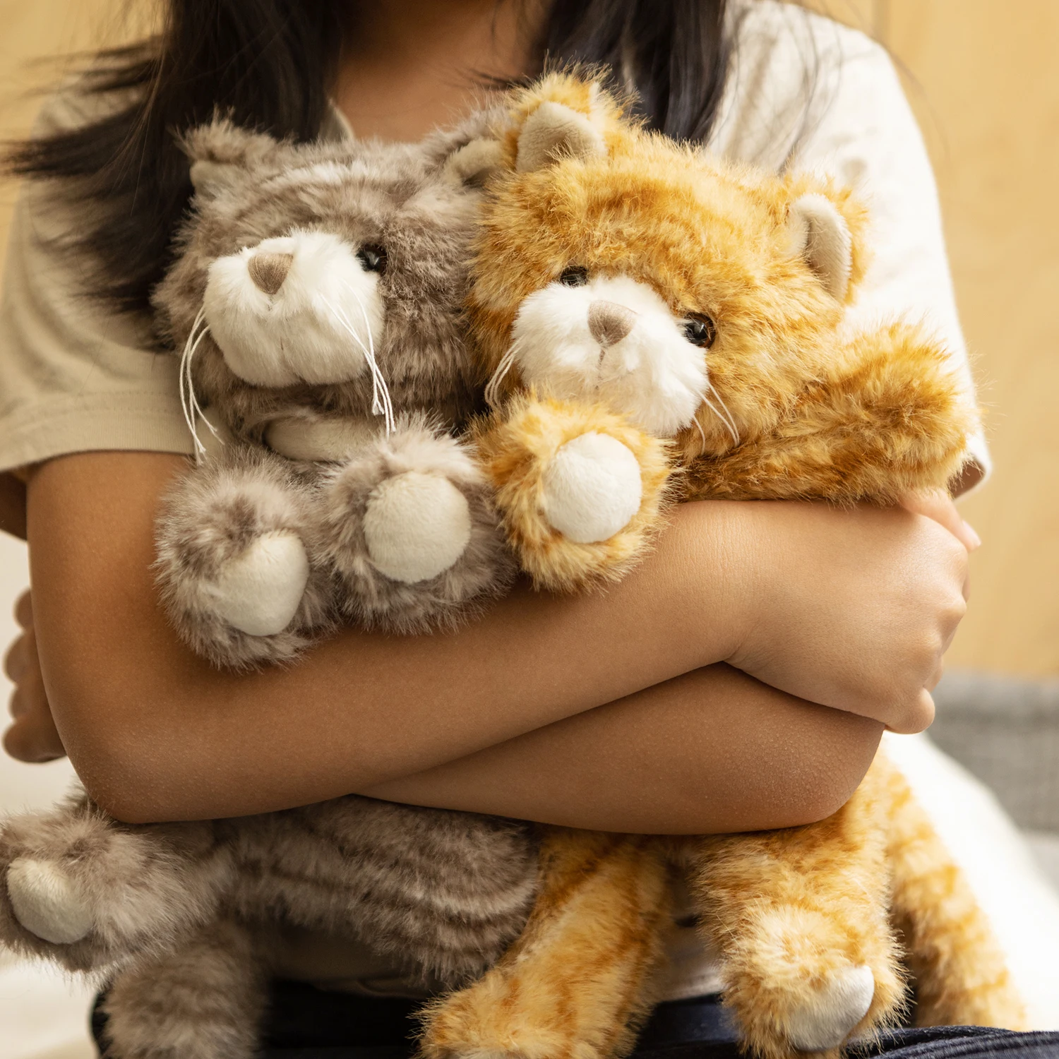 Juguete de gato de peluche suave, Animal relleno tabuloso naranja con cara bordada, gato marrón, muñeco suave, regalo cómodo para calmar el corazón