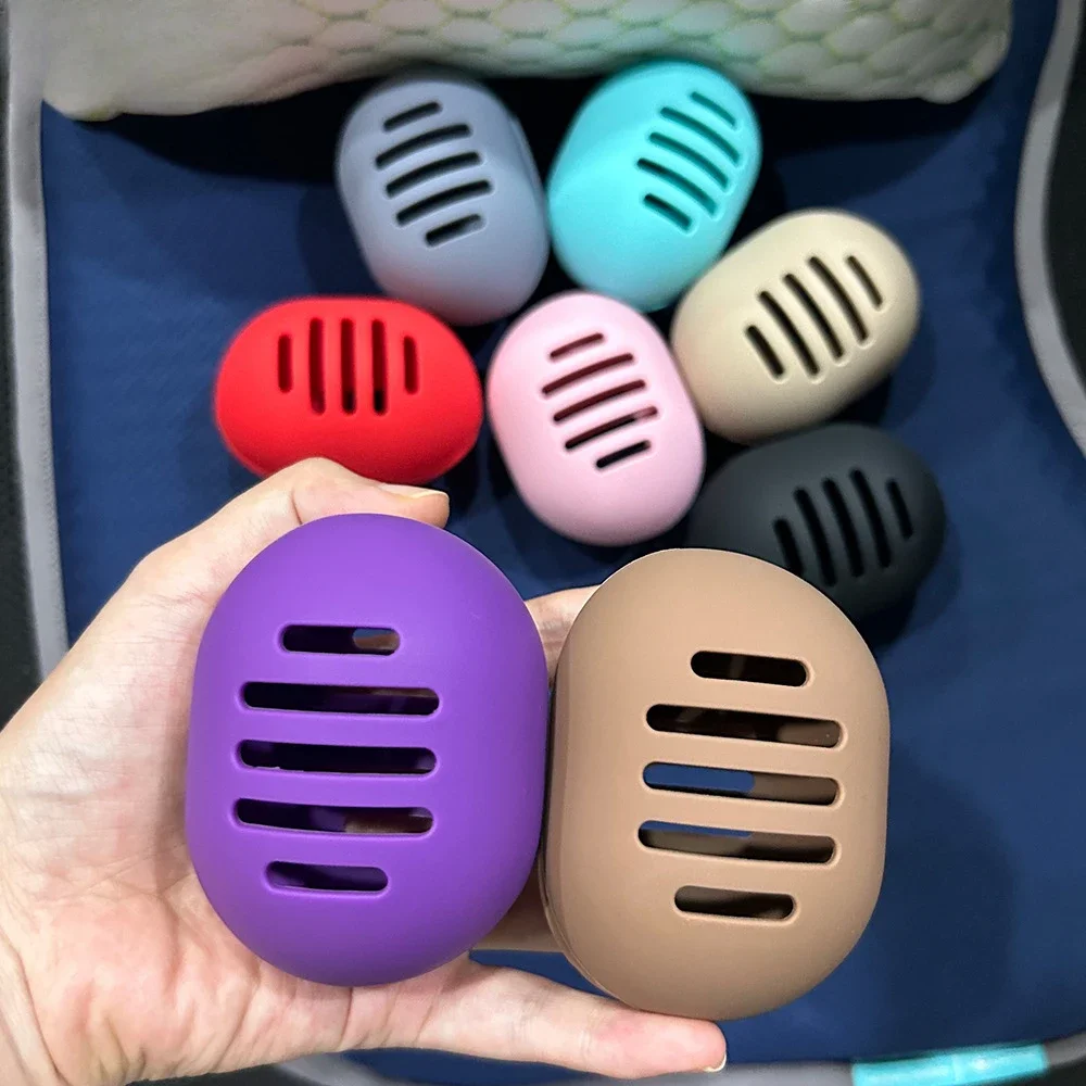 Silicone Makeup Sponge Case Durability vs Plastic Trade-offs — view 1