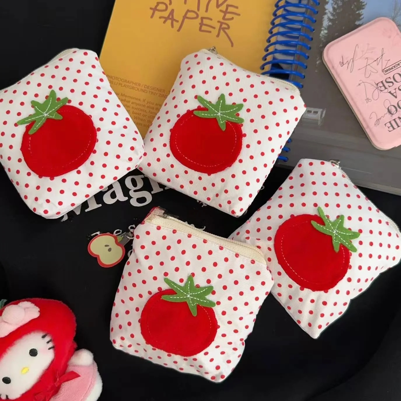 bolsa-de-moedas-portatil-com-estampa-de-bolinhas-e-tomate-necessaire-feminina-estojo-para-fones-de-ouvido-organizador
