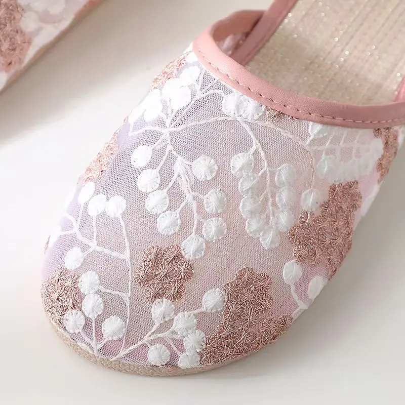 شباشب أغطية رأس مطرزة عصرية، مضادة للانزلاق، مقاومة للاهتراء، مزيلة للروائح الكريهة، ماصة للعرق، صنادل جميلة وغير رسمية