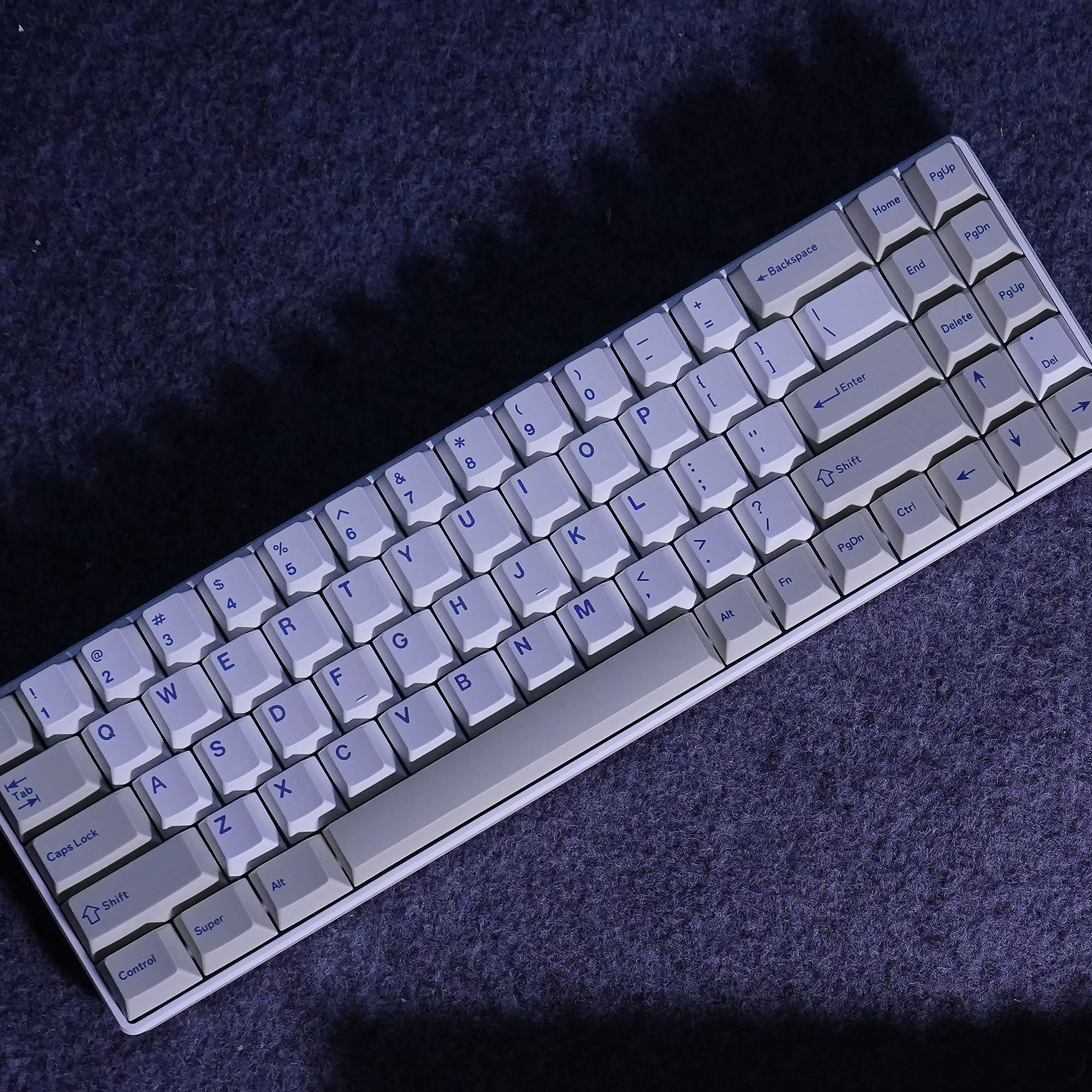 Retro gray and white PBT original factory highly sublimated keycaps mechanical keyboard customized personality full set