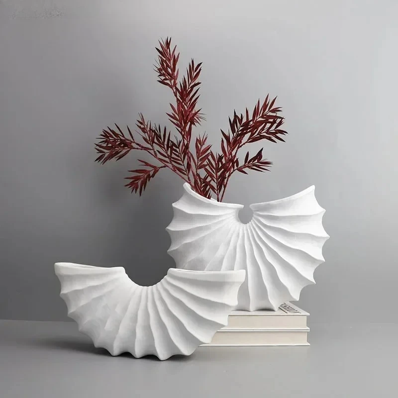 European Scalloped Conch Floral Vase Resin Flower Pots Flower Arrangement Decorative Modern Decor Desk Decoration Crafts Vases