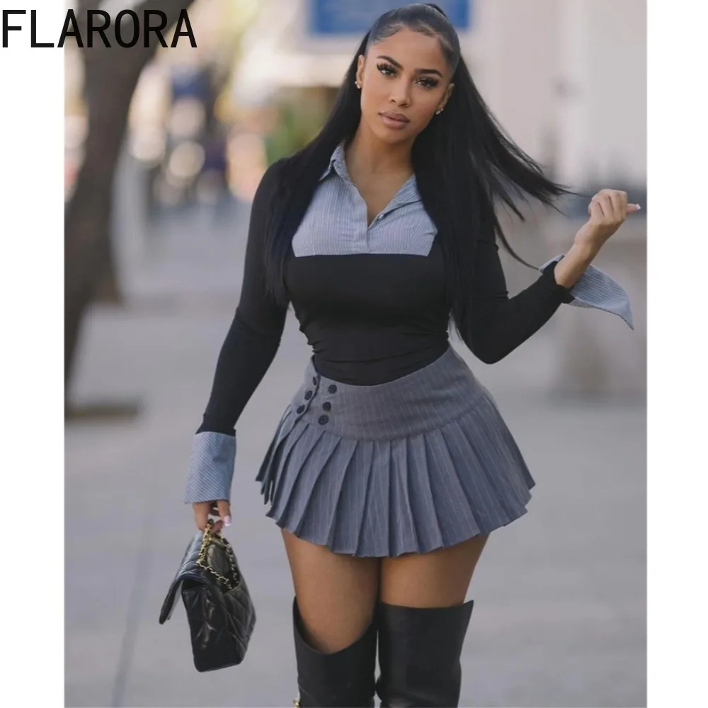 FLARORA موضة المرقعة 2 قطعة مجموعة امرأة بولو الرقبة شريط طباعة سليم القمم والتنانير مطوي وتتسابق الإناث أنيقة الشارع الشهير