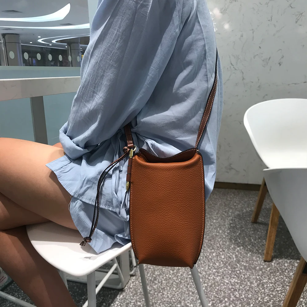 Genuine Leather Purses and Handbags Luxury Designer Crossbody Bags for Women Mobile Phone