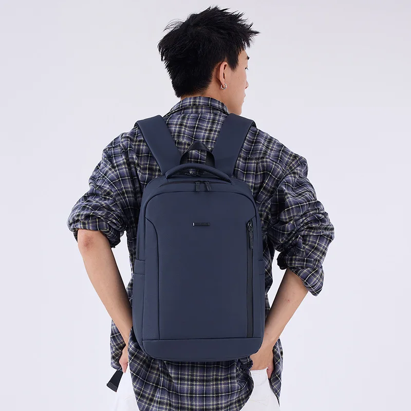 

45x29x15cm New Men'S Backpack Student Computer Backpack Fashionable Commuting Lightweight Backpack Waterproof