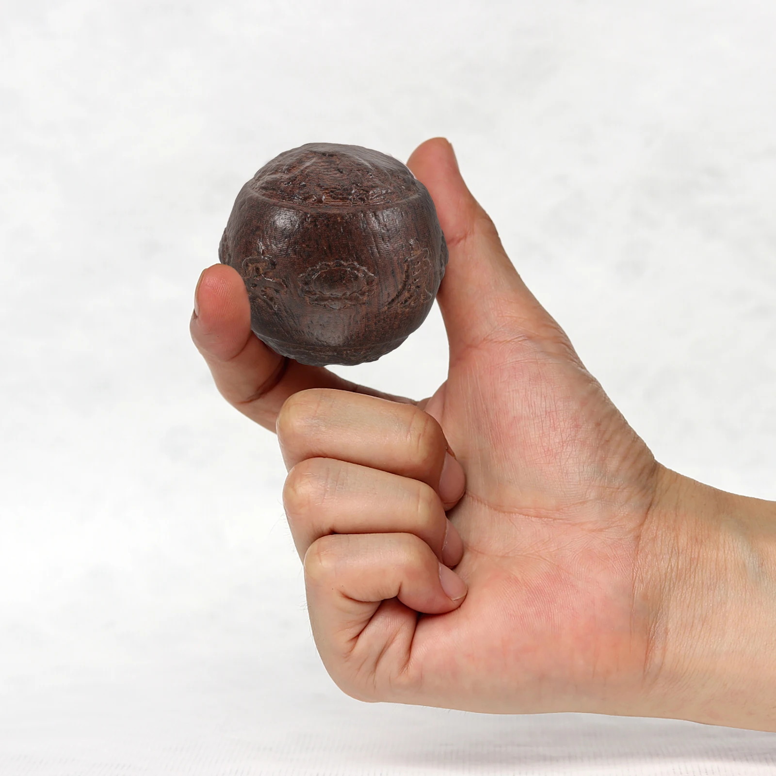 

1 пара шариков для массажа рук, небольшой размер, легкий дизайн, идеально подходит для путешествий на открытом воздухе, домашнего офиса, расслабления мышц, терапии