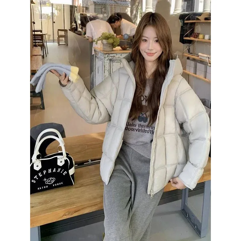 Легкий пуховик, женское хлопковое пуховое пальто, шапка из пеноматериала с облаком, корейская свободная посадка, зима 2025 года, Новое поступление