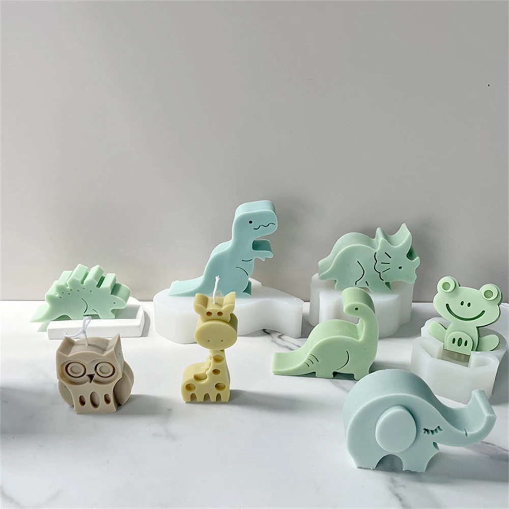 Homemade Gifts Versatile Hand-made Food Grade Silicone Best Seller 8 Options Popular Animal Shaped Candles Aromatherapy Durable