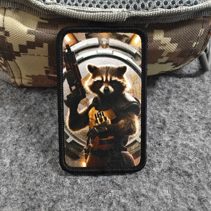 2026 Neuer Taktischer Patch, Raccoon Rocket Militär-Moralabzeichen, für Kleidung, Hüte, Rucksäcke, Taktische Ausrüstung, Klettverschluss