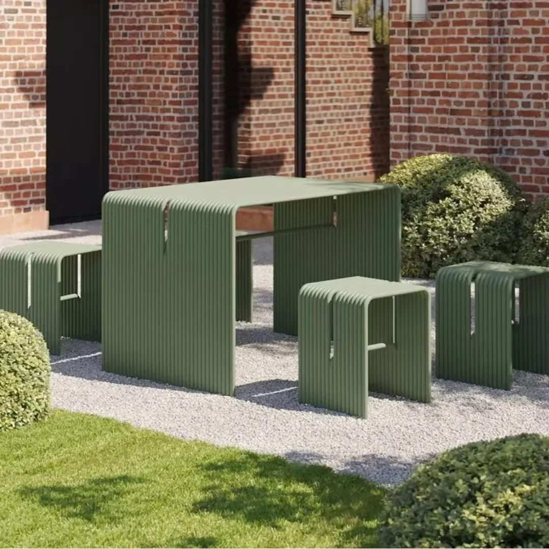 Outdoor creative table and chair combination courtyard garden garden table and chair simple outdoor leisure table and chair