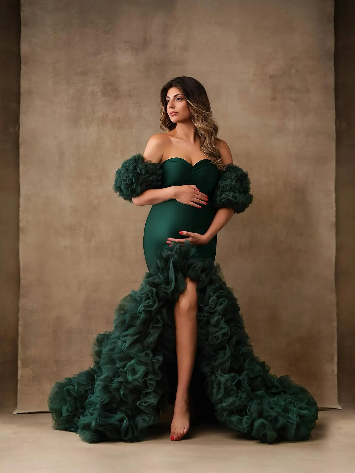 الذهب حورية البحر فساتين الأمومة لالتقاط الصور قبالة الكتف الكشكشة النساء الحوامل الجلباب مخصص الأكمام فساتين السهرة