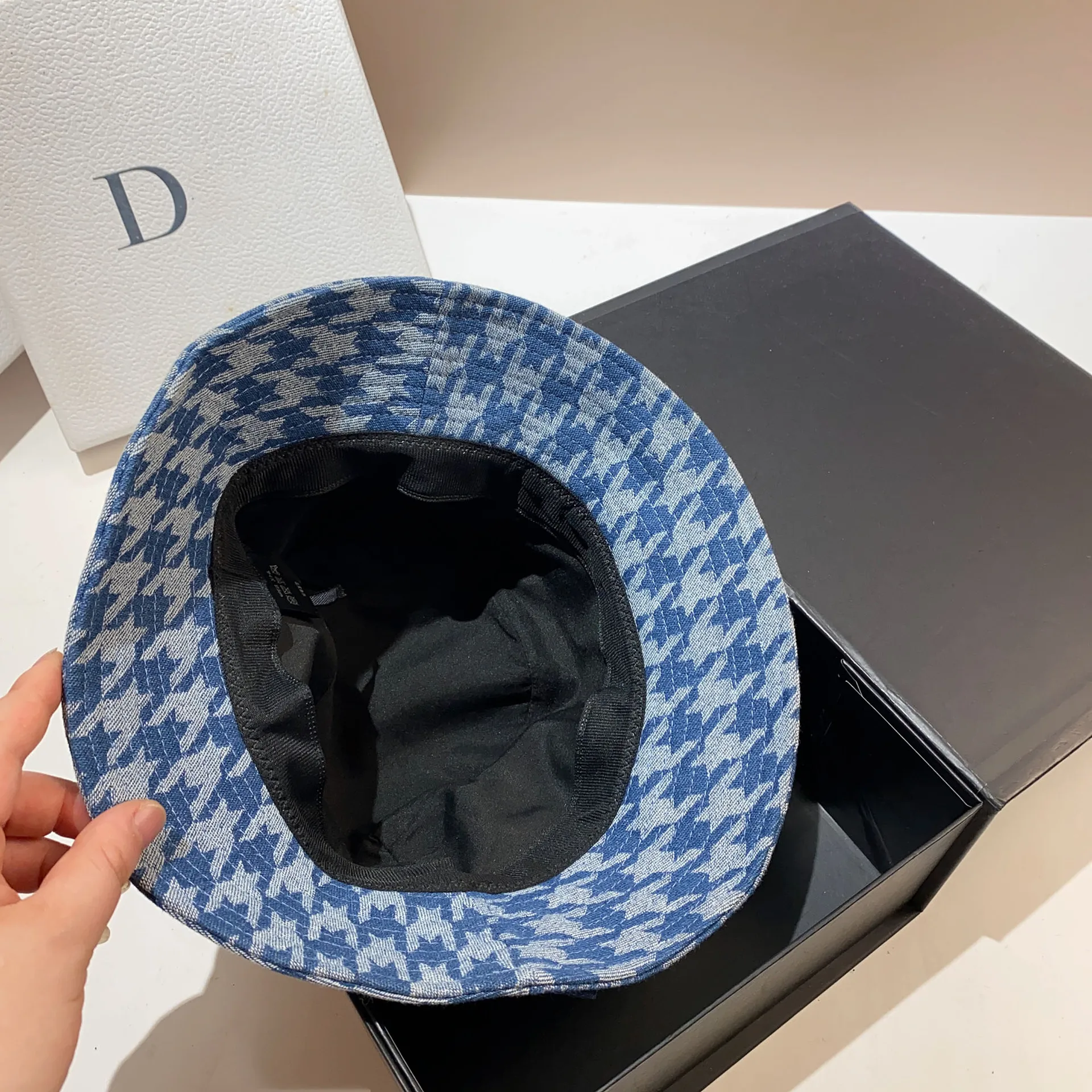 Luxury Houndstooth Women\'s Denim Bucket Hat Summer Spring Flat Fisherman Hat Korean Fashion Casual Outdoor Beach Sun Hats