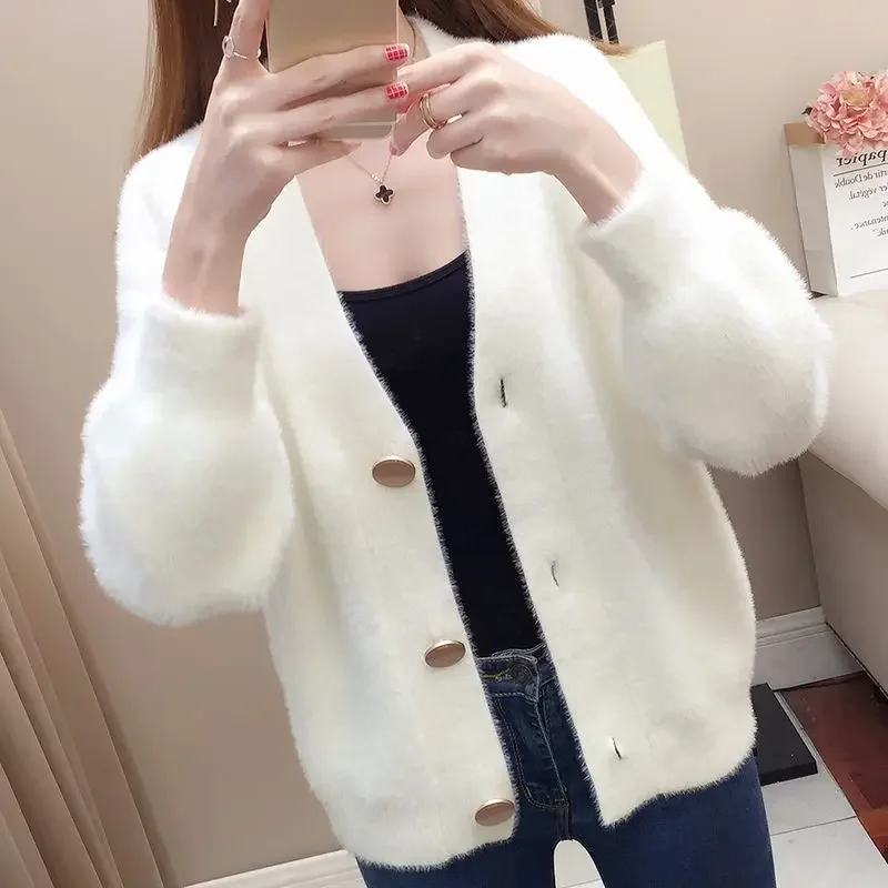 

2024 Spring and Autumn Women's Fashion Commuter Mink Fleece Cardigan Coat Loose Korean Short Comfortable Versatile Sweater F166